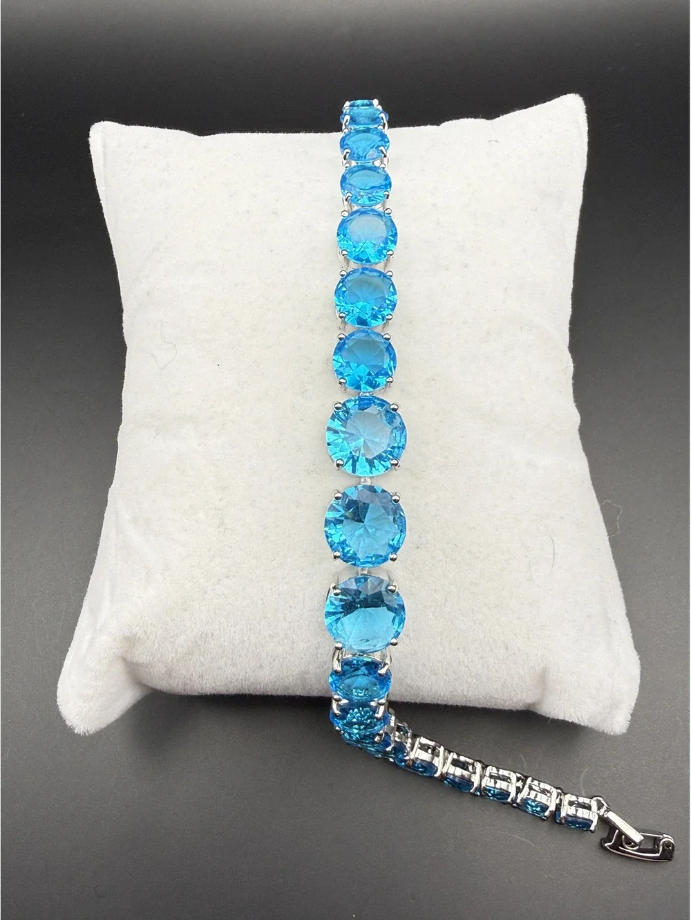 candy+clover elite chunky aqua blue crystal 14k white gold plated bracelet